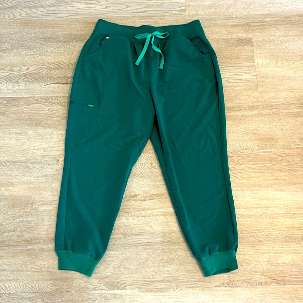 Hunter Green Zamora Figs Scrubs